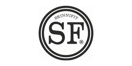 Wir führen Artikel der bekannten Marke Skinni Fit Das Logo der Marke Skinni Fit