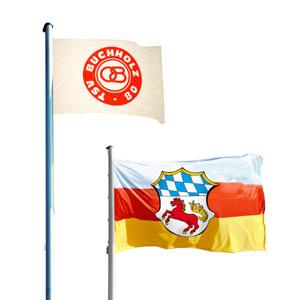 Hissflaggen im Querformat mit Karabinerhaken Hissflaggen