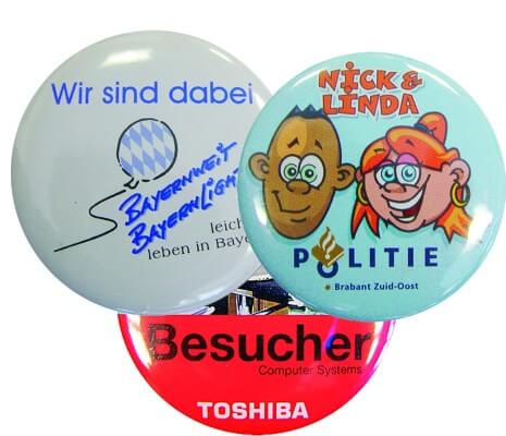 Buttons aus Metall in verschiedenen Größen Festabzeichen / Buttons aus Metall