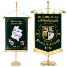 Table banners and table standards