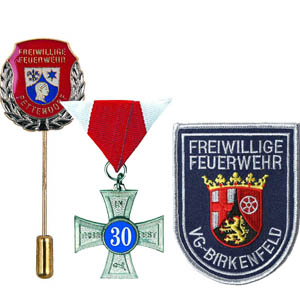 Badges for firebrigade made of fabric and metal