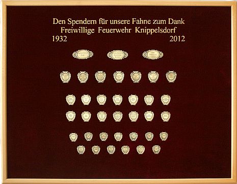 Spendertafel einer Feuerwehr Spenderband der Feuerwehr